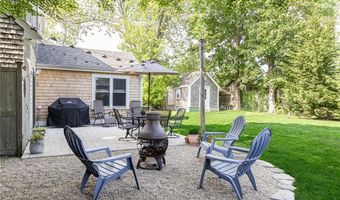 57 Warren Ave, Middletown, RI 02842