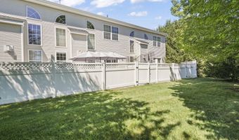 172 Windsong Cir, East Brunswick, NJ 08816