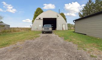 3515 N Bliss Rd, Alma, MI 48801