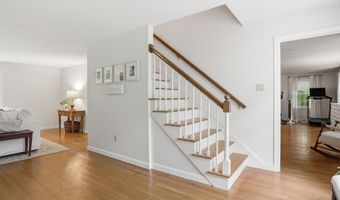 1 Chandler Rd, Bedford, NH 03110