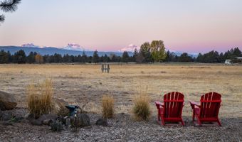 19190 Pinehurst Rd, Bend, OR 97703