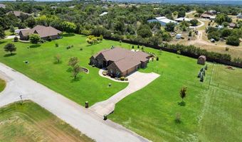 201 Sandstone Ln, Weatherford, TX 76085