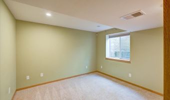 1406 Dewberry Dr, Madison, WI 53719