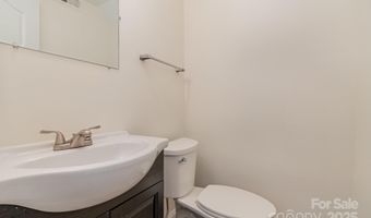 2528 Arnold Dr, Charlotte, NC 28205