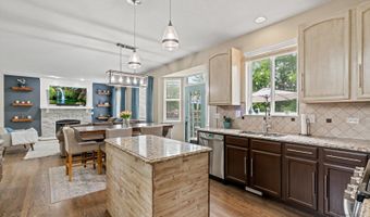 601 Acorn Ct, Antioch, IL 60002