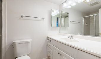 13 SILVERWOOD Cir 6, Annapolis, MD 21403