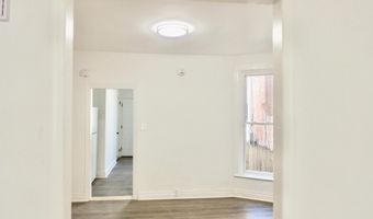 405 W RUSCOMB St, Philadelphia, PA 19120
