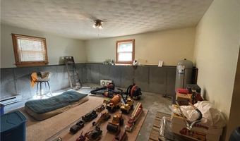 4207 S County Trl, Charlestown, RI 02813