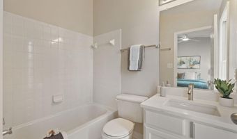 3110- C 9TH Rd N, Arlington, VA 22201