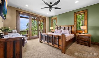 6 Valley Watch Ct, Banner Elk, NC 28604
