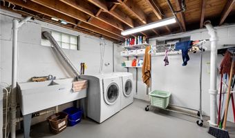 124 Allenhurst Rd, Amherst, NY 14226