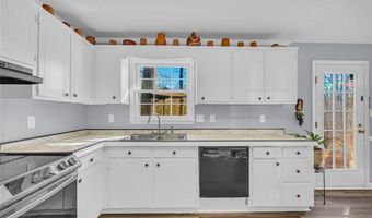 375 Brookstone Dr, Athens, GA 30605