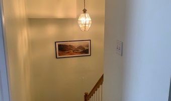 55 Alling Ct, Berlin, CT 06037