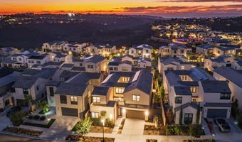 13722 Canyon Loop Trl, San Diego, CA 92130