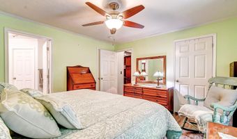 20 Jessica Ln, Barnardsville, NC 28709