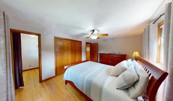 826 Minnie Maddern St, Albert Lea, MN 56007