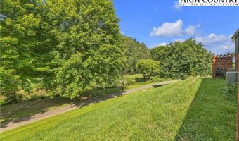 9211 NC Hwy 194 N Rd, Lansing, NC 28643