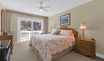 28702 Eagleton St, Agoura Hills, CA 91301