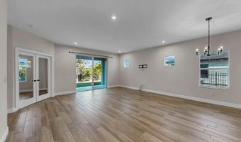 5524 DEL CORONADO Dr, Apollo Beach, FL 33572