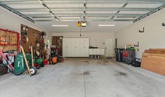 24 Alumni Rd, Beaufort, SC 29907
