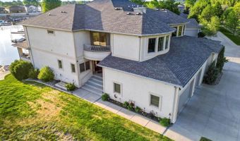 1408 Riverwood Dr, Bismarck, ND 58504