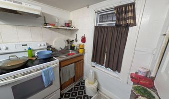 104 S Massachusetts Ave, Atlantic City, NJ 08401