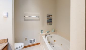 1323 VILLAGE Loop, Bandon, OR 97411