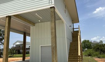 5067 Nebraska St, Bay St. Louis, MS 39520