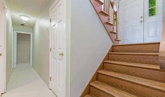 5 Spirketing St, Jamestown, RI 02835