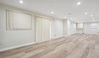 6713 RENITA Ln, Bethesda, MD 20817
