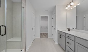 323 Queensferry Ln, Aberdeen, NC 28315