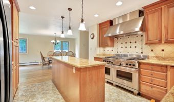 1441 Shore Dr, Anchorage, AK 99515