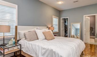 1221 Kennon St, Charlotte, NC 28205