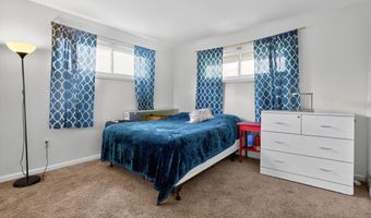 4615 ROUNDHILL Rd, Alexandria, VA 22310