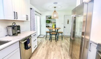 128 Elizabeth Dr, Aberdeen, SD 57401