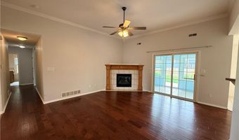 927 Jasara Cir, Baldwin City, KS 66006