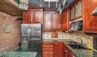 2 Ash Grove Pl 4, Albany, NY 12202