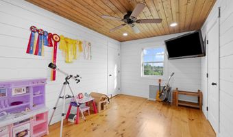 387 Emory Dr, Arab, AL 35016