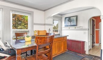 106 Pleasant St, Cranston, RI 02910