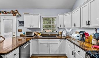 204 Aldridge Ln, Archdale, NC 27263