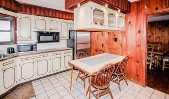 279 Candlewood Lake Rd, Brookfield, CT 06804
