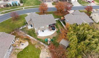 220 S Onewood Dr, Andover, KS 67002