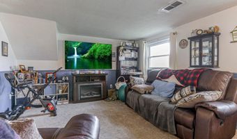 718 Bradwell Dr, Columbus, OH 43207