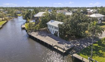 11046 New York St, Bay St. Louis, MS 39520