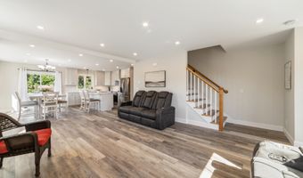 85 Vanderbilt Rd, Bristol, CT 06010