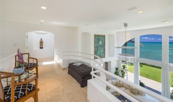 756 Mokulua Dr, Kailua, HI 96734
