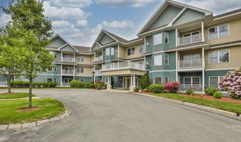 65 Hawthorne Dr 115, Bedford, NH 03110