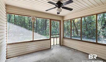 51678 Oakwood Dr, Bay Minette, AL 36507
