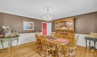 155 Devereux Dr, Athens, GA 30606