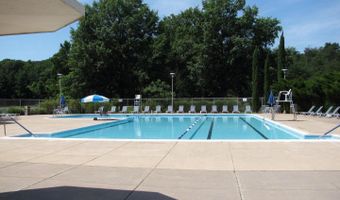 6621 WAKEFIELD Dr 504, Alexandria, VA 22307